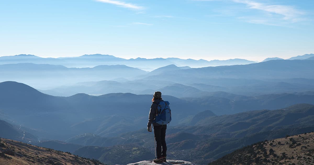 Solo Travel: How Not to Feel Lonely and Make Friends